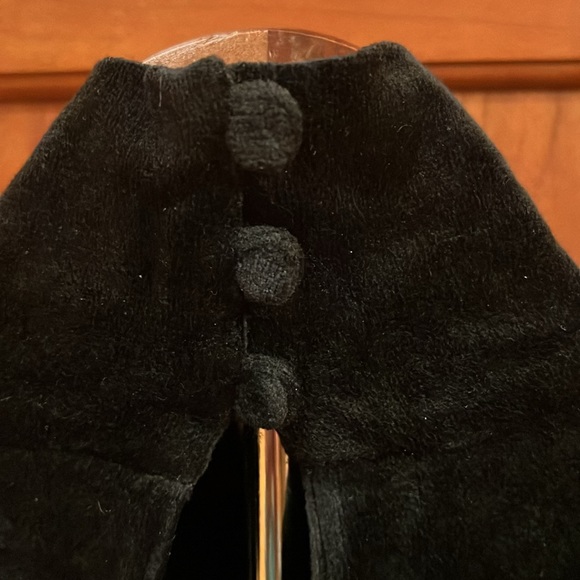 Theory black velvet turtle neck - Picture 3 of 4